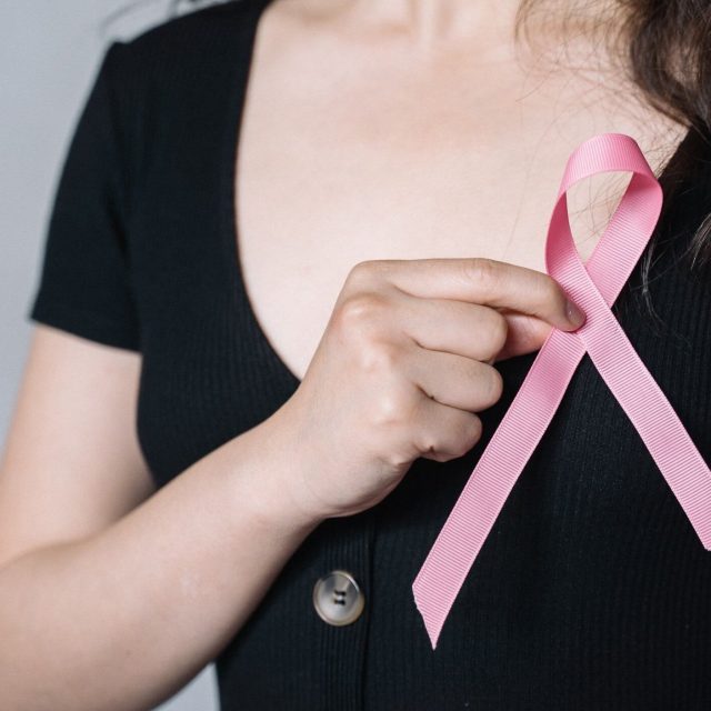 https://www.solis.sg/wp-content/uploads/2022/12/An-empowered-fight-against-cancer-640x640.jpg