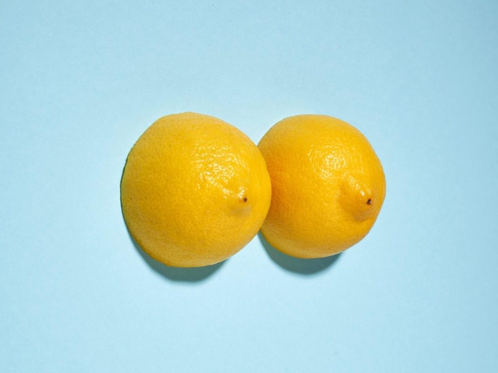 Early Signs of Breast Cancer and When Should I Go For Breast Screening?