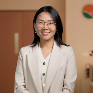 https://www.solis.sg/wp-content/uploads/2025/05/Dr-Lim-Sue-Zann-1-320x320.png